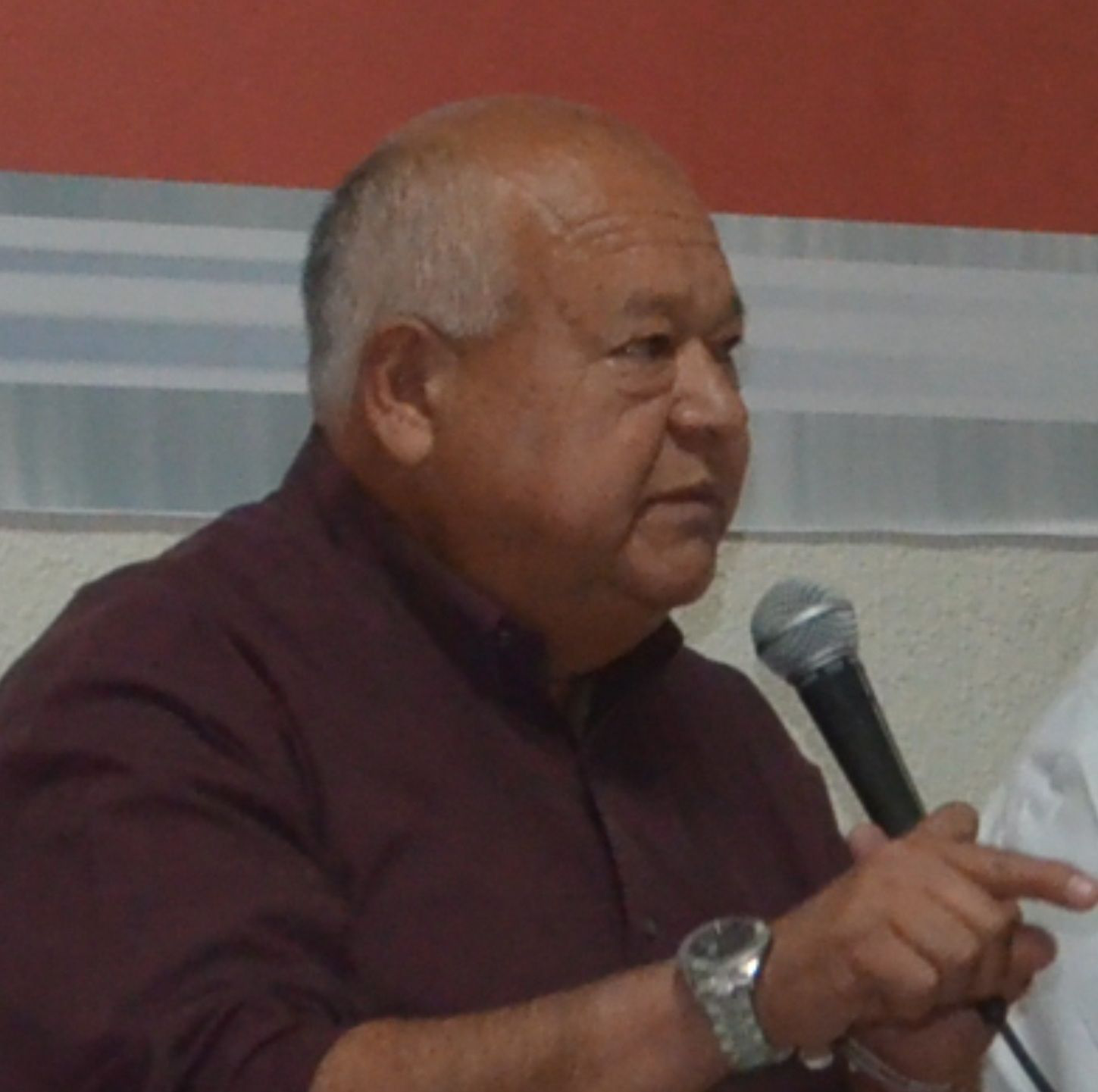 Responsabiliza Víctor Castro Cosío al gobierno estatal y federal del problema de la delincuencia en BCS