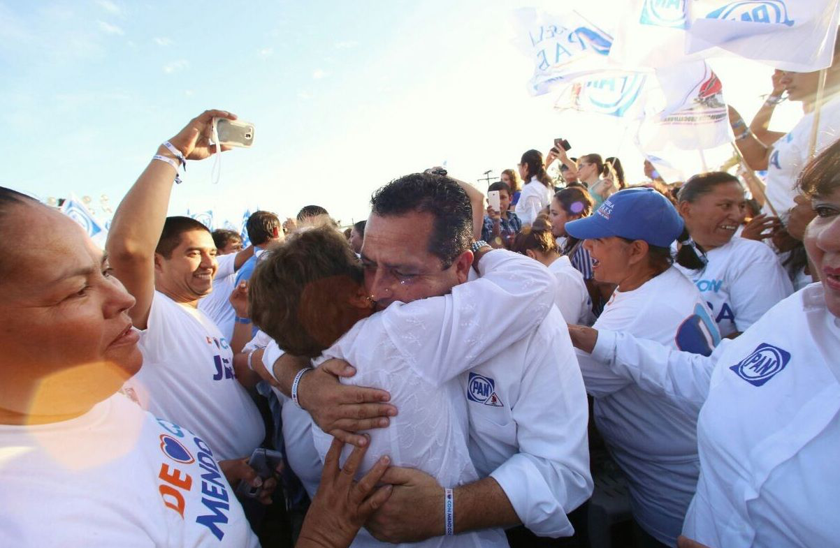 Garantiza Carlos Mendoza Davis la reactivación económica del estado de BCS