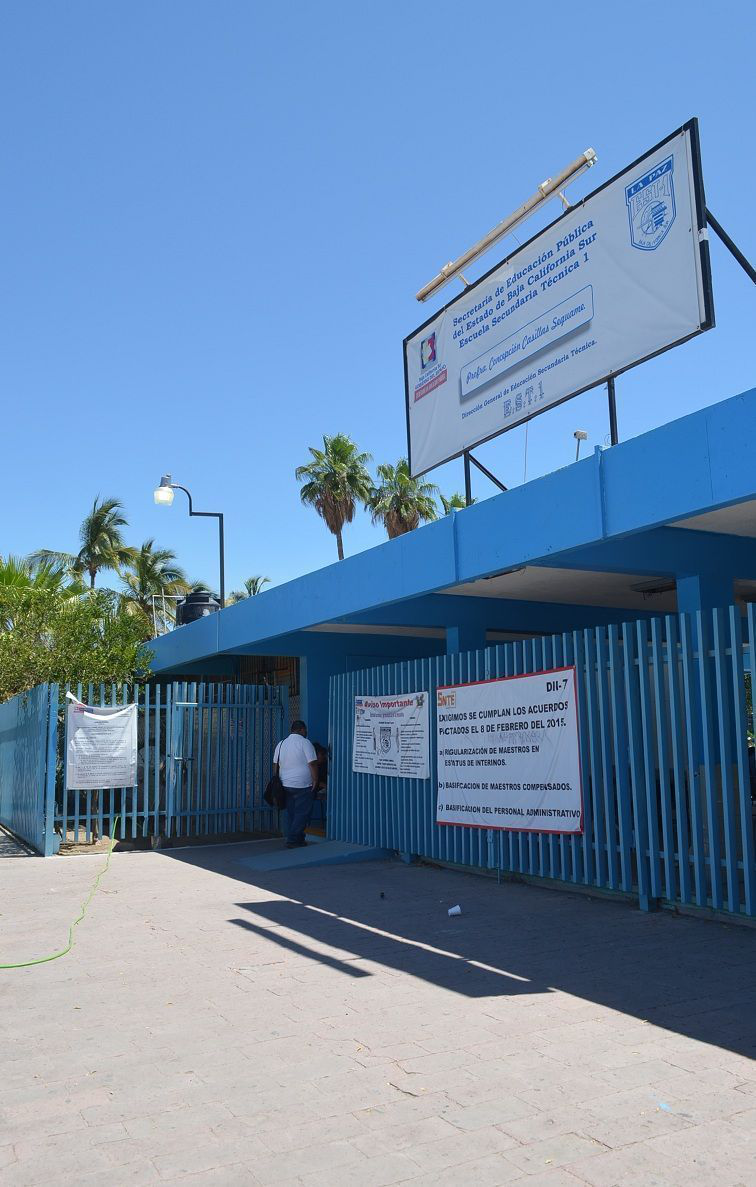 Continúa paro indefinido de labores en escuelas de BCS