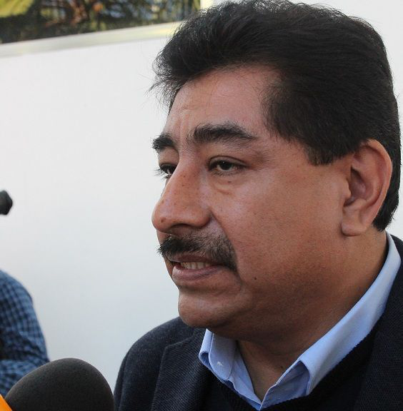 Condiciona el titular de la SEP en BCS su renuncia