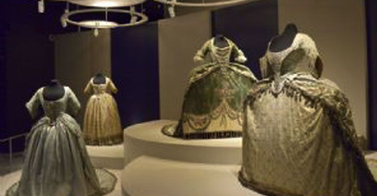 “Viajan al pasado” alrededor de 111 mil con Hilos de historia