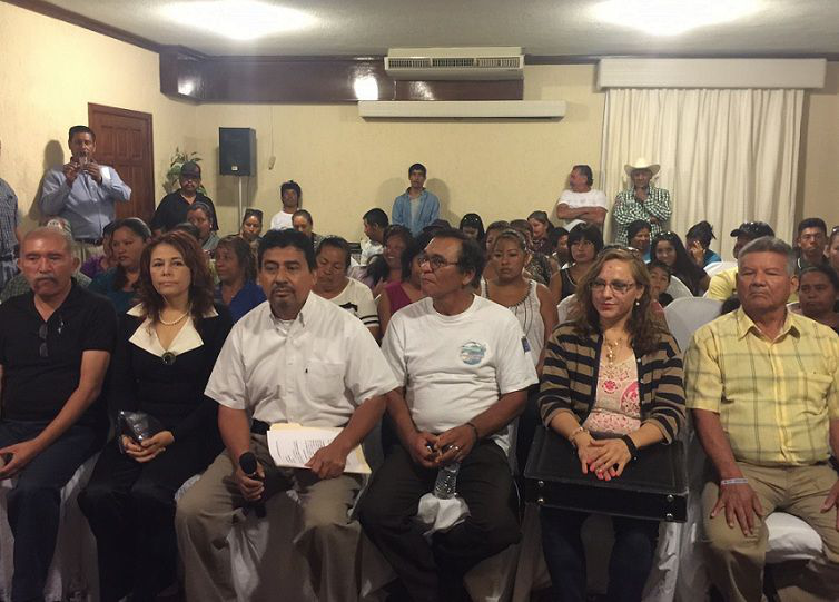 Desbandada masiva del PRD, se van 319 militantes… Acusan a NAM y LCM de manipular al partido