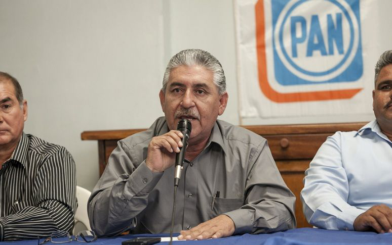 Ex militantes del PRD y PT piden voto útil a favor de los candidatos del PAN