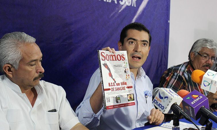 Pasquín poblano llega al “rescate” de Ricardo Barroso con guerra sucia, denuncia el PAN