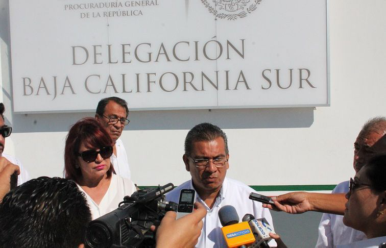 “No queremos más violencia e inseguridad”: Periodistas se manifiestan en PGR y Gobierno del Estado de BCS