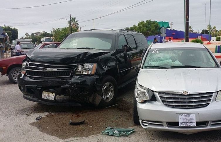 Casi mil accidentes automovilísticos en La Paz en cinco meses