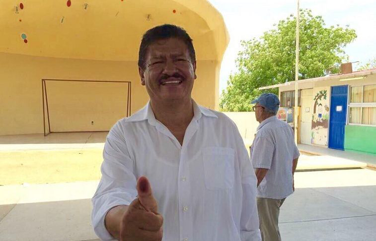 La gente quiere mejores gobiernos: Armando Martínez