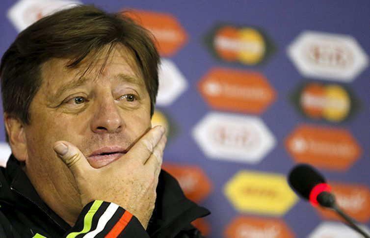 México está obligado a ganarle a Ecuador, reconoce ‘Piojo’ Herrera