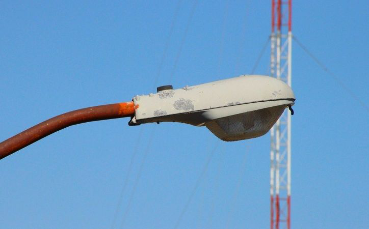 Concesión del alumbrado de La Paz terminó en amenazas de muerte