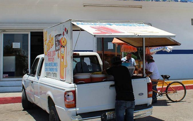 Suspende SSA los permisos para venta de aguas frescas en la vía pública