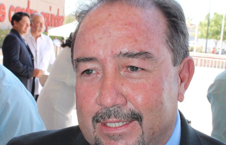 Pretende Antonio Agúndez basificar a más de 400 personas en Los Cabos