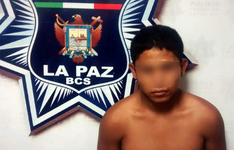 Detienen policías municipales a presunto violador en la colonia olas altas