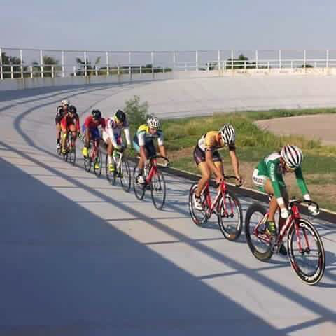 Se preparan ciclistas en La Paz para Mundial Junior