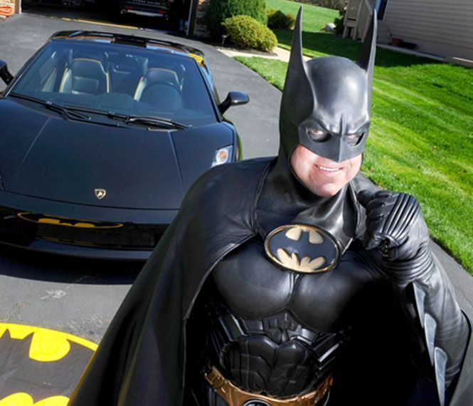 El Batman filántropo, Leonard Lenny B. Robinson ha muerto