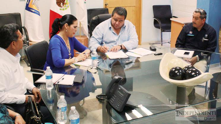 Reclaman los trabajadores de la salud mejores condiciones laborales y económicas