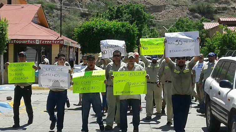 Se manifiestan trabajadores de minera El Boleo; continúa conflicto con municipio