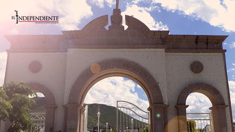 Cierra oficinas del panteón de Los San Juanes