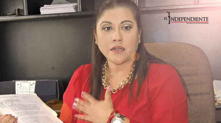 Llega a las manos de la líder sindical, listado de repartición de bases