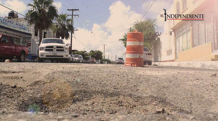 En pésimas condiciones las calles de Los Cabos