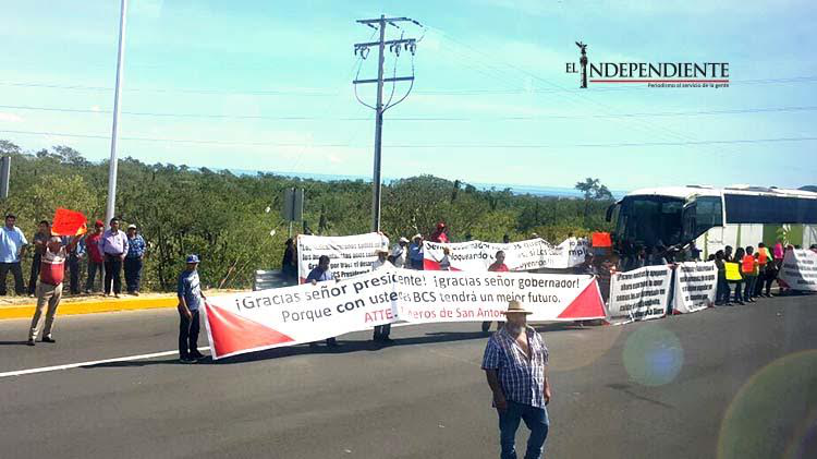 Tras inauguración de libramiento SJC-CSL, ejidatarios recuerdan millonario adeudo a la SCT