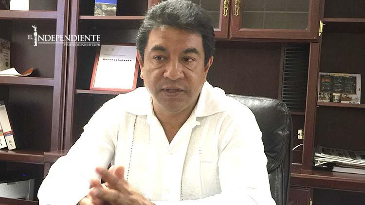 Se tiene que aplicar el reglamento ante faltas injustificadas de maestros: SNTE