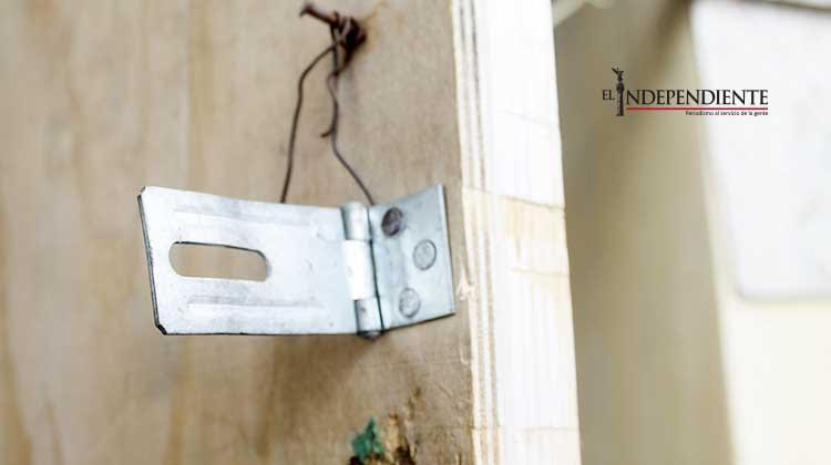 Roban en domicilio donde se hallaba un menor minusválido; cubren su rostro con una bolsa