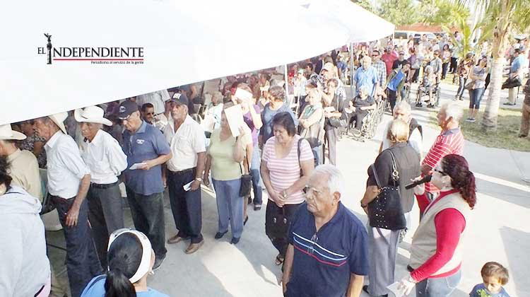 Arrancó entrega de televisores digitales en La Paz