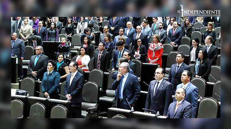 México tiene más legisladores que EU y Rusia