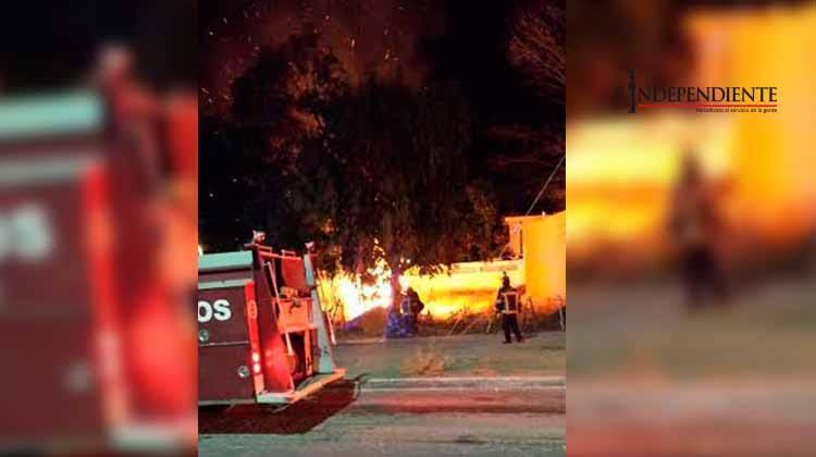 Más de 25 incendios atendieron bomberos este fin de semana