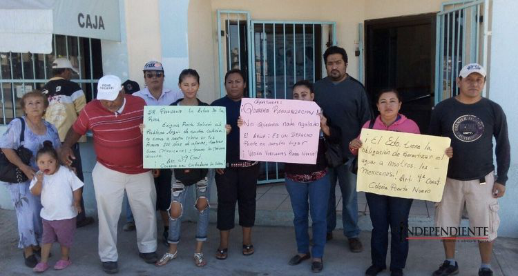 Con manifestación, colonos de Puerto Nuevo exigen agua potable