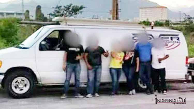 Piden ayuda para encontrar su camioneta, la robaron en la colonia Indeco