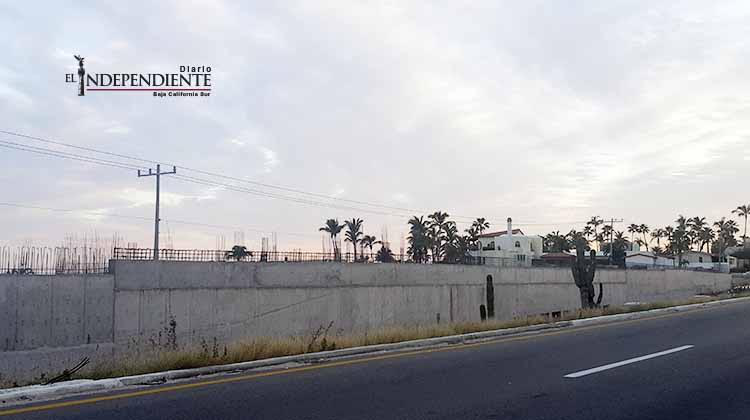 “El muro ni se va a notar”, asegura SCT, y confirma que se queda