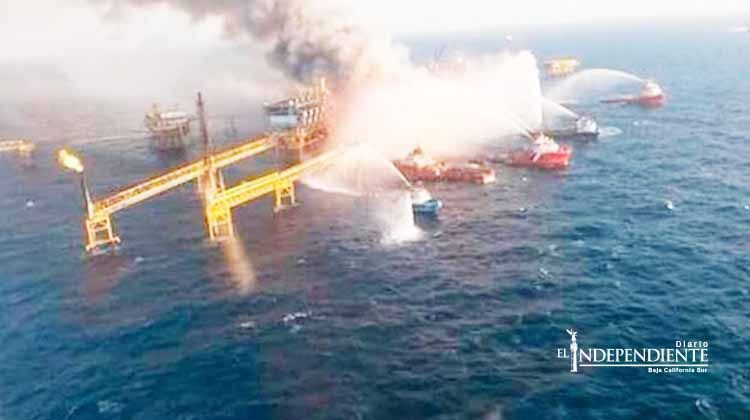 Suman tres muertos por incendio en plataforma de Campeche