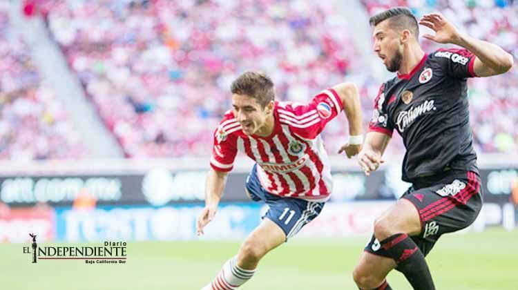 Chivas, todo un drama; deja ir el triunfo ante Xolos