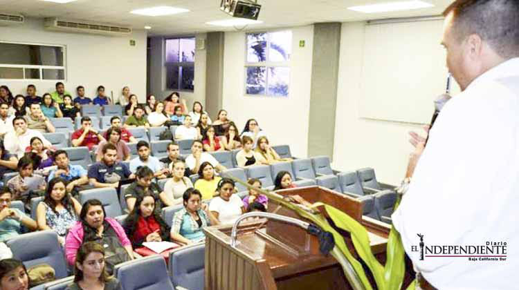 Promueve el Gobierno la afiliación de estudiantes al Seguro Social