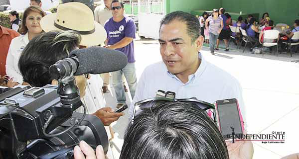 ADVIERTE!…No avalaremos una solo invasión en Los Cabos: De la Rosa