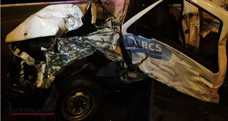 Empleado de Gobierno en estado de ebriedad provoca accidente en carro oficial