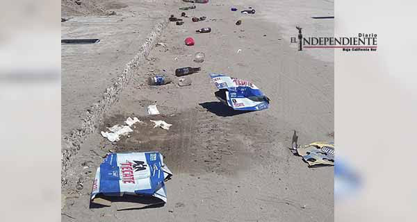 Visitantes nocturnos dejan las playas sucias