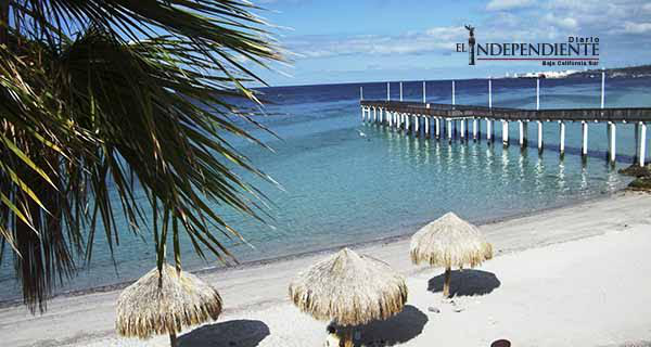 Podrían instalar  juegos flotantes en la playa el Coromuel