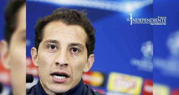 Andrés Guardado se perderá encuentro entre PSV y AZ Alkmaar