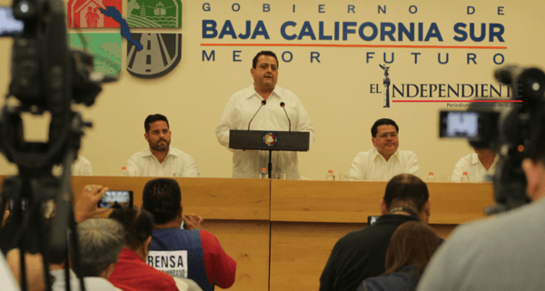 Envía CMD tres iniciativas de Ley al Congreso para promover las inversiones en BCS