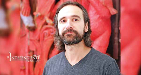 Revisan arte de los noventa en Espac