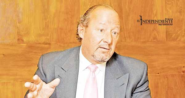 Firmas tecnológicas aceleran a automotrices