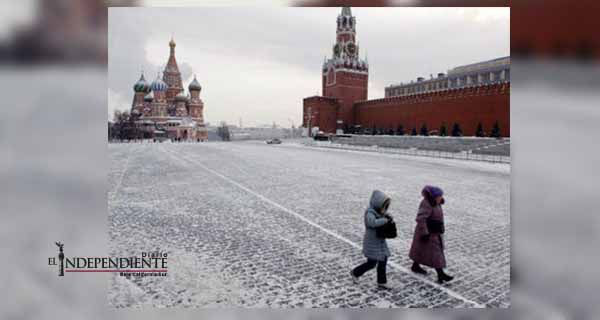 Niña logra tomar un vuelo sin adulto ni boleto en Rusia