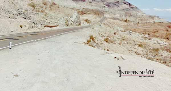 Mineros exigen reparación de carretera a San Juan de La Costa