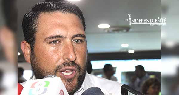 Jisela Paes desinformó, no aprobamos despenalización del abulón y langosta: Ricardo Barroso