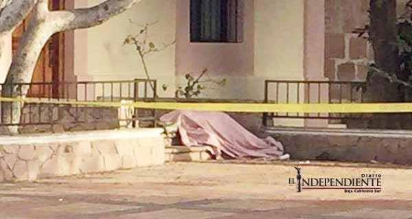 Encuentran el cuerpo sin vida de una mujer en la Catedral