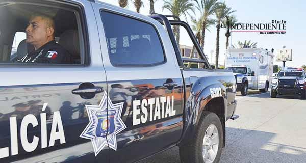 Policías estatales aseguran a dos individuos por robo