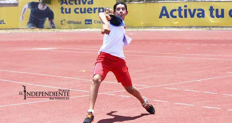 Se Cuelga la Plata Arturo Camacho Avilés, en lanzamiento de Pelota de los Juegos Deportivos Nacionales Escolares