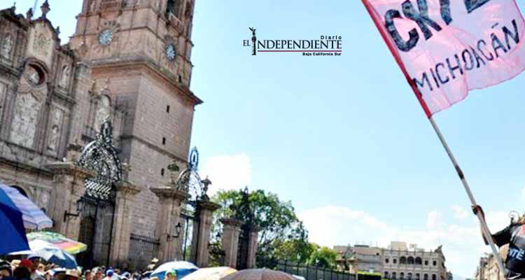 Detienen a exsecretario de la CNTE en Michoacán